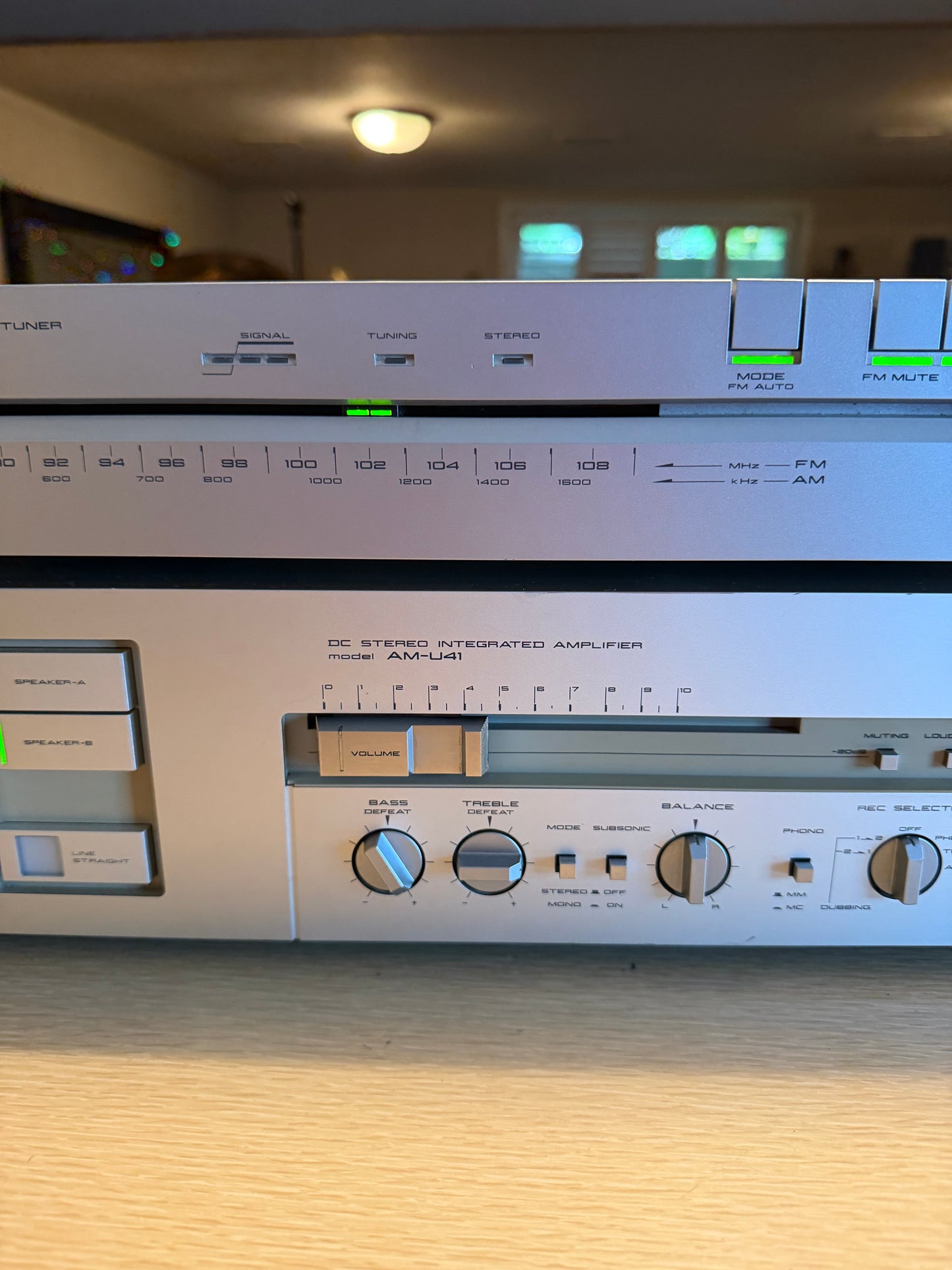Vintage Akai DC Integrated Amplifier Model AM-U41 & Tuner AT-K110 FRESH Service!