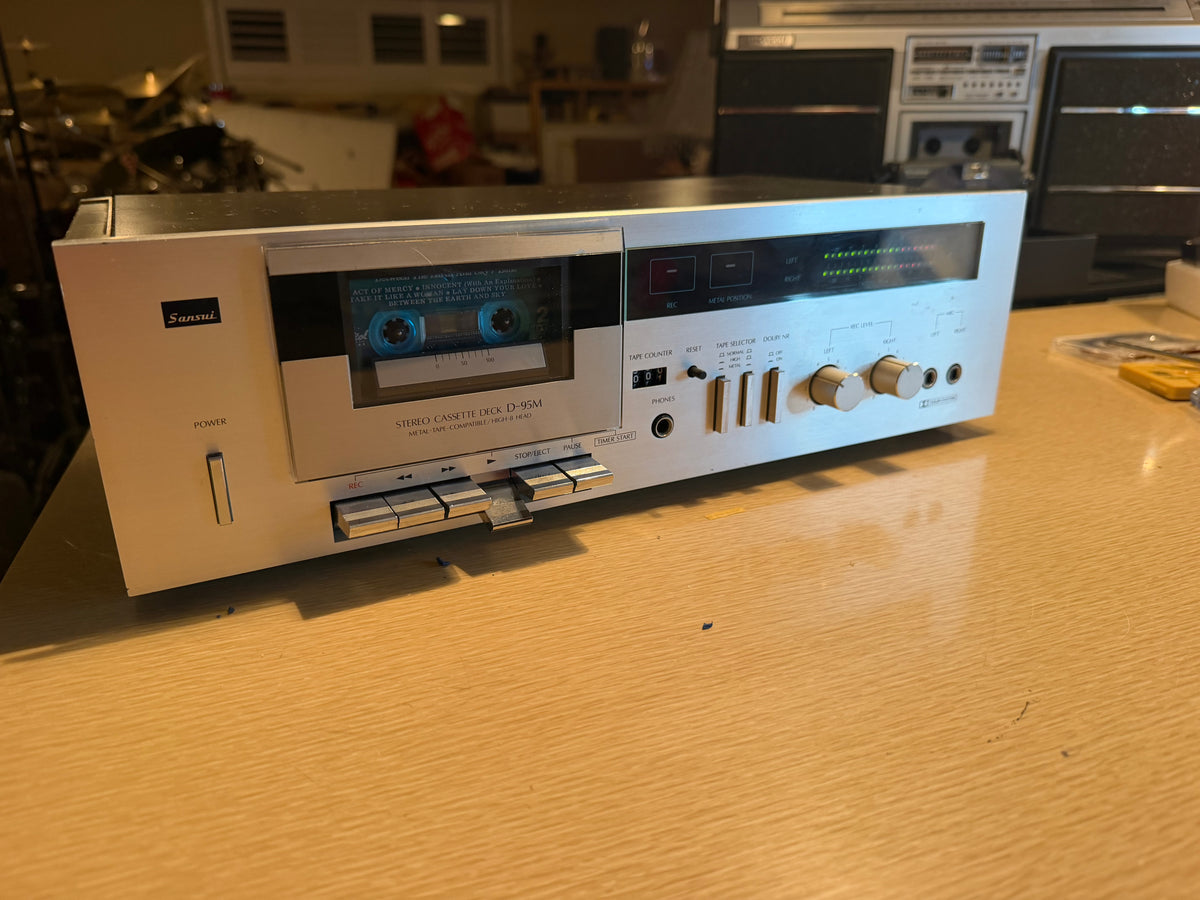 Vintage Sansui D-95M Stereo Cassette Deck Tape Recorder / Player Belt Replaced🎶