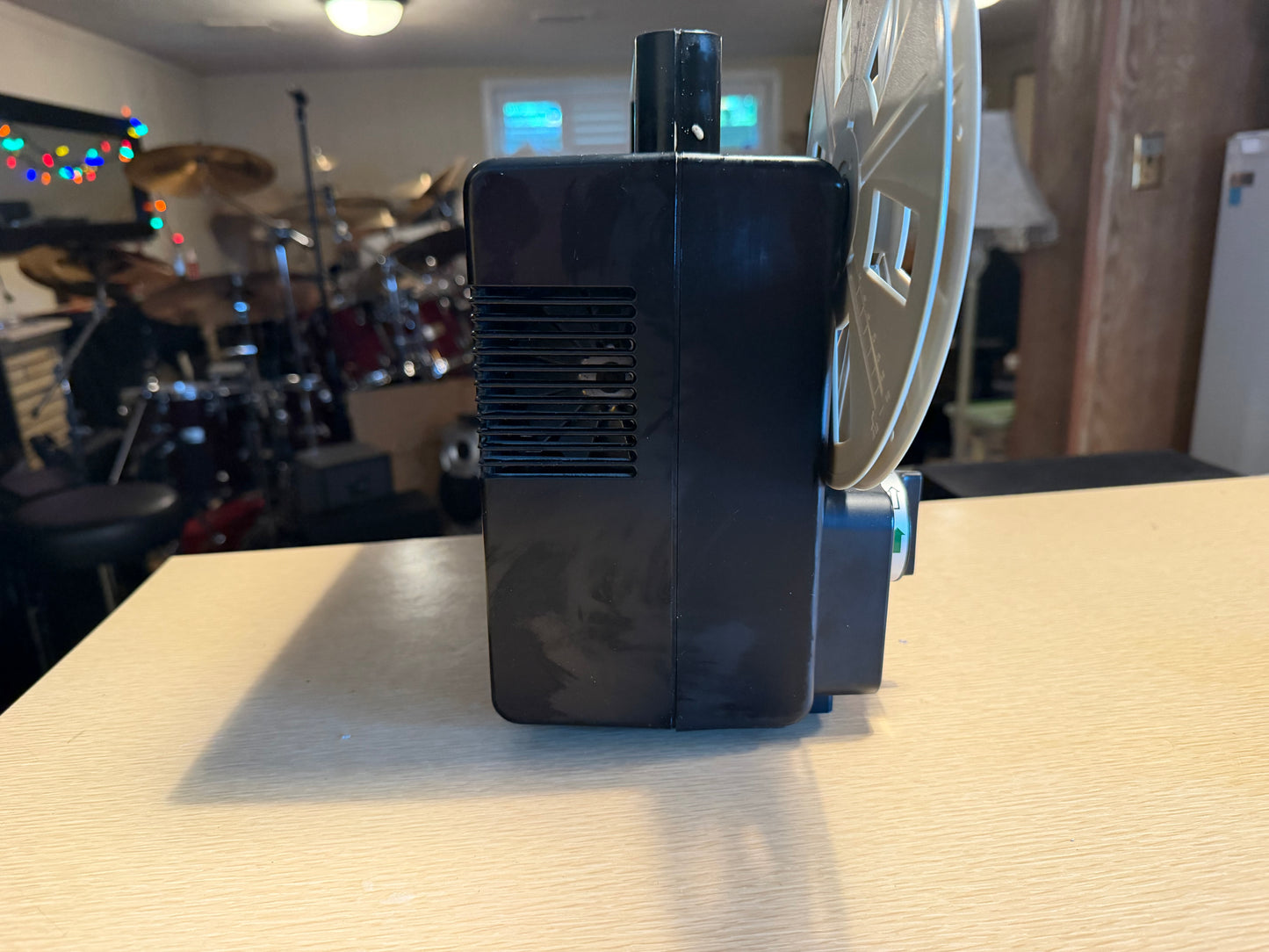 Serviced Bauer T17 Super 8 Sound Projector – Clean, Tested, Ready to Use
