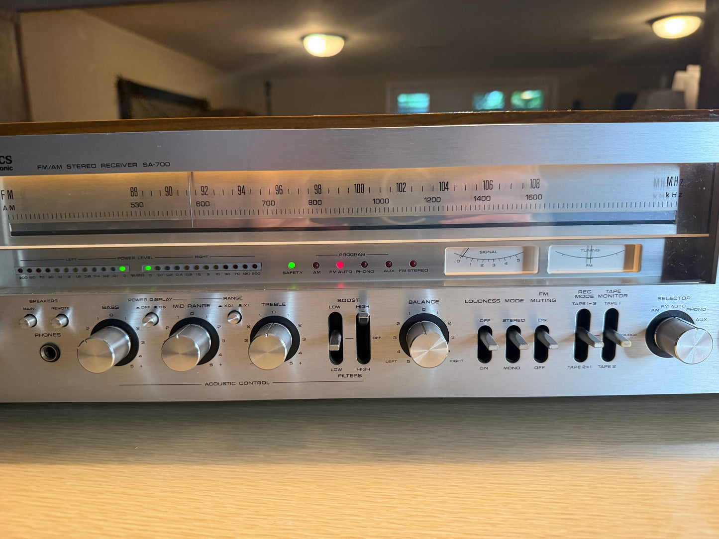 Technics  SA-700 AM/FM Stereo Radio Receiver FULL Pro Servicing Recapped Beauty!
