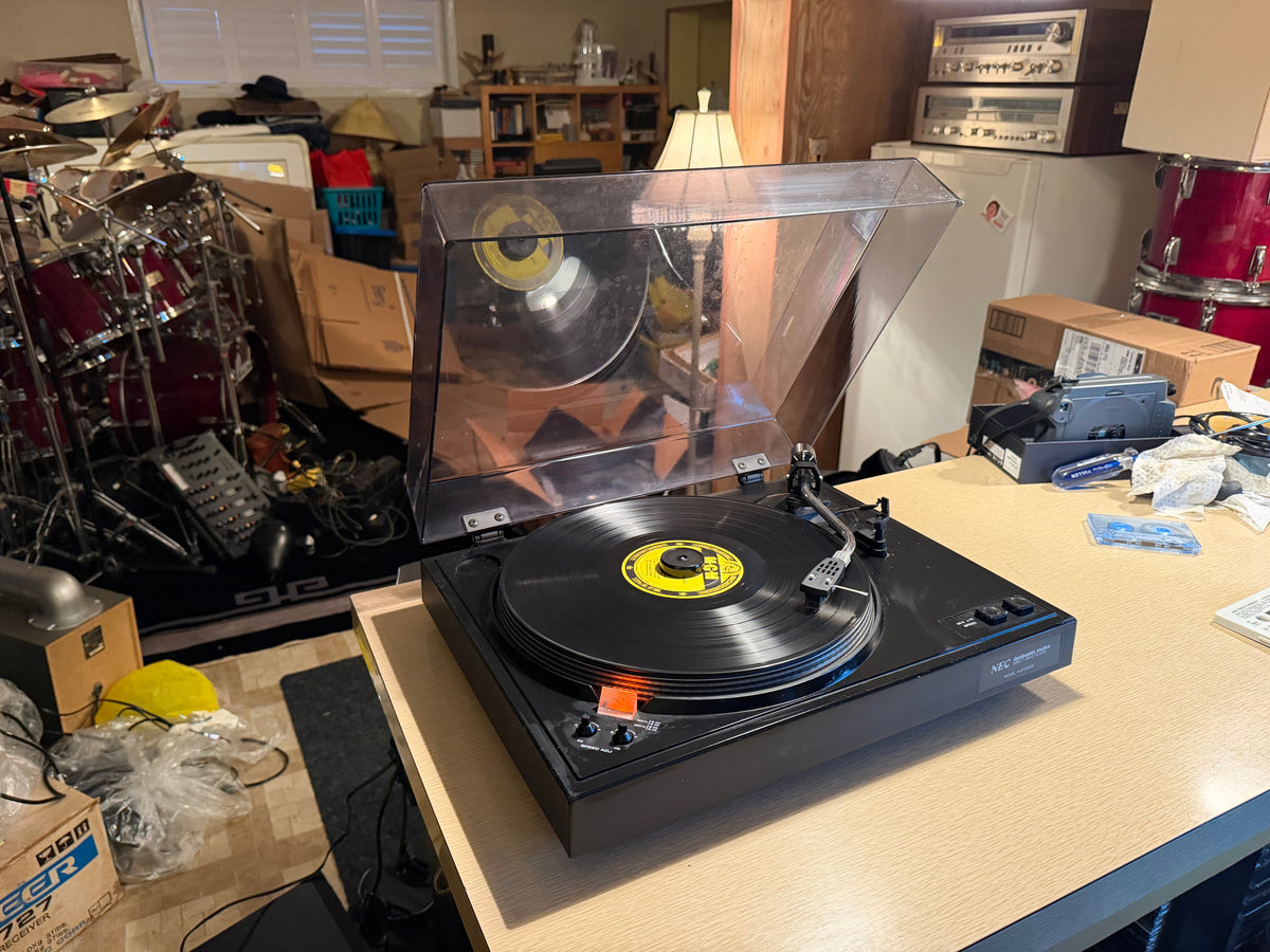 NEC Authentic Series AUP-6500E Direct Drive Turntable Fresh Service Works Great!