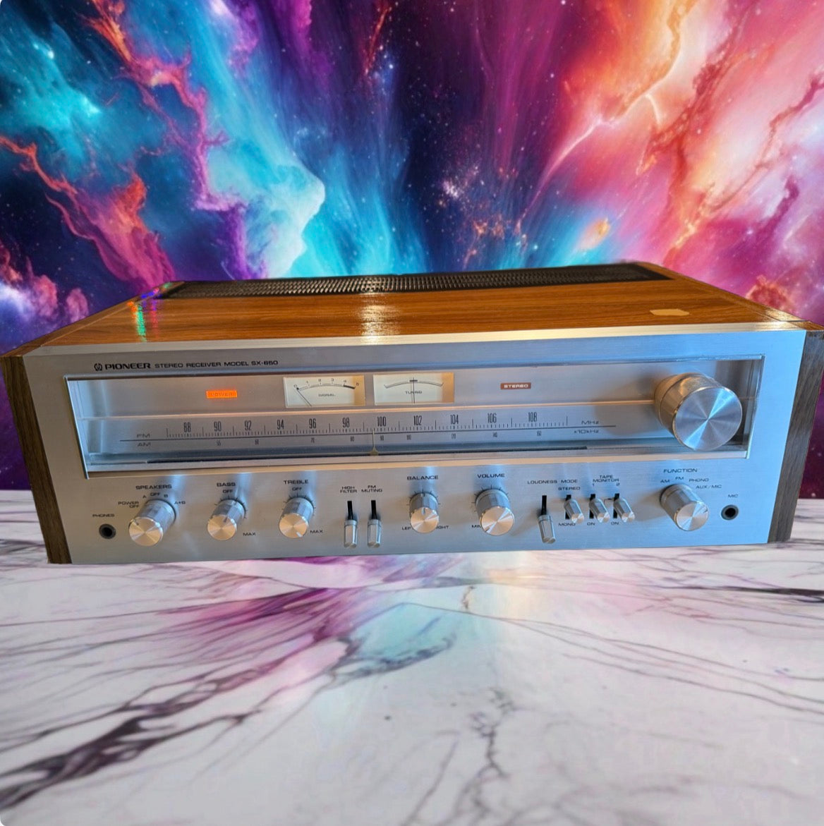 Vintage Pioneer SX-650 AM/FM Stereo Receiver Woodgrain FRESH SERVICING Guarentee