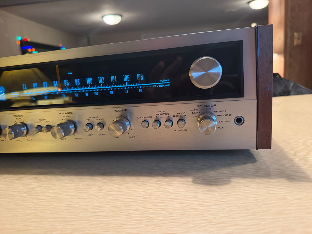 Pioneer SX-727 Vintage Stereo Receiver Amplifier Fresh Service Brand New Bulbs!