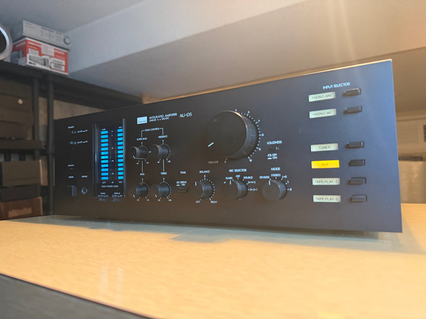 Sansui AU-D5 Integrated Amplifier Vintage Japan Full FRESH Service 65WPC Beauty!