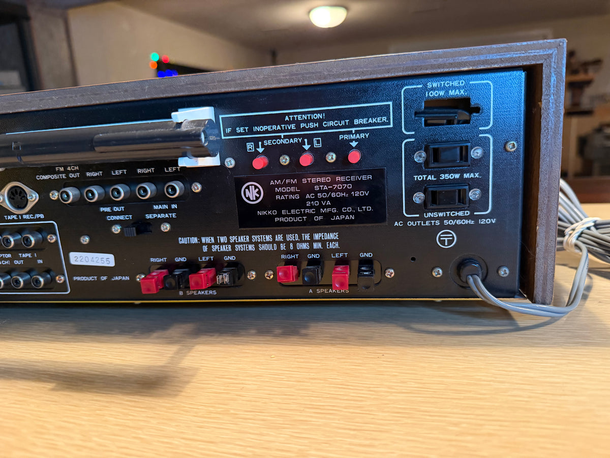 Vintage Nikko STA-7070 Stereo AM/FM Receiver Near Mint Full Service Very Rare🔥