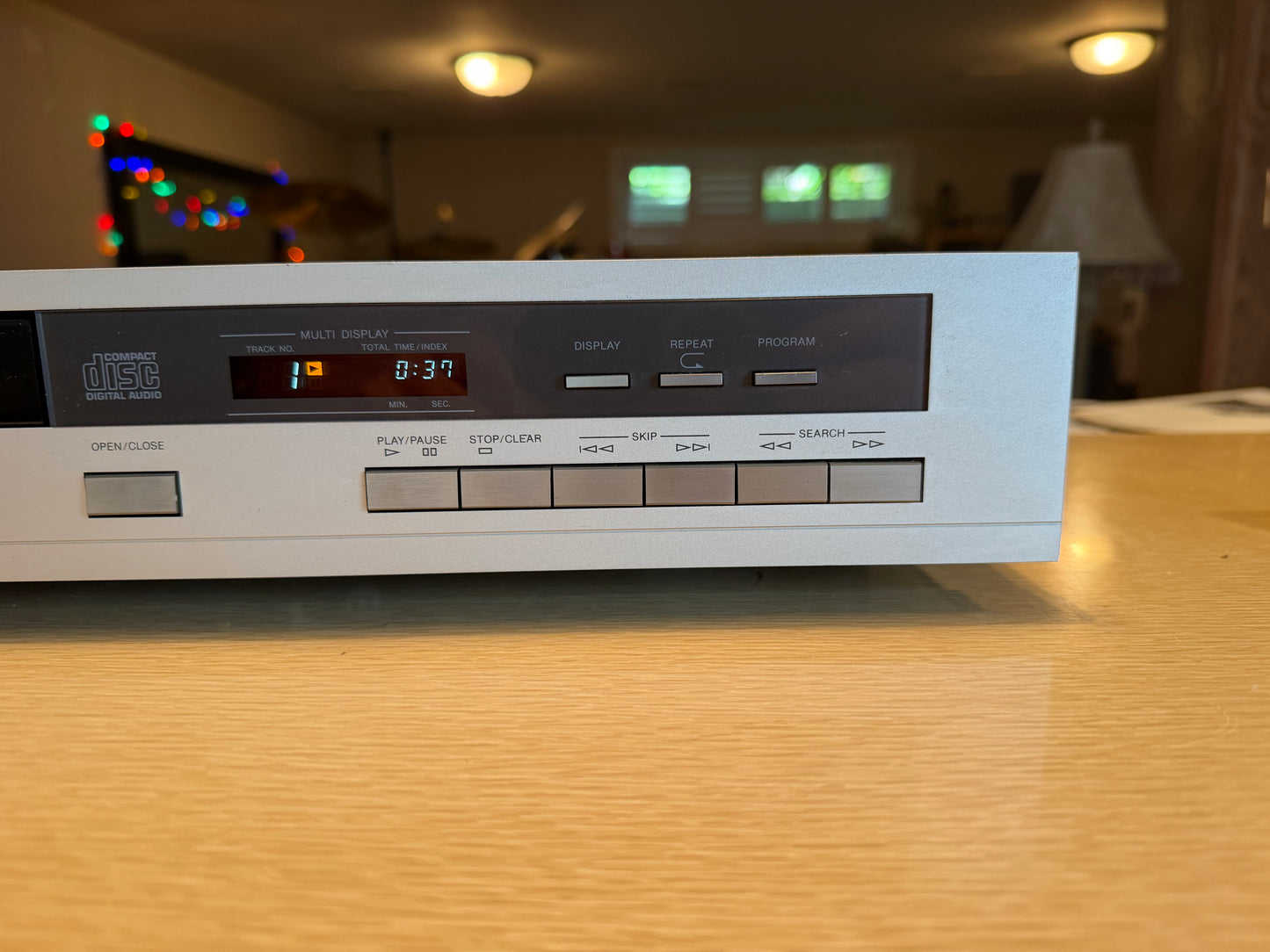 Vintage Harman Kardon HD100 CD Player (1987) – Fresh Servicing New Belts Beauty!