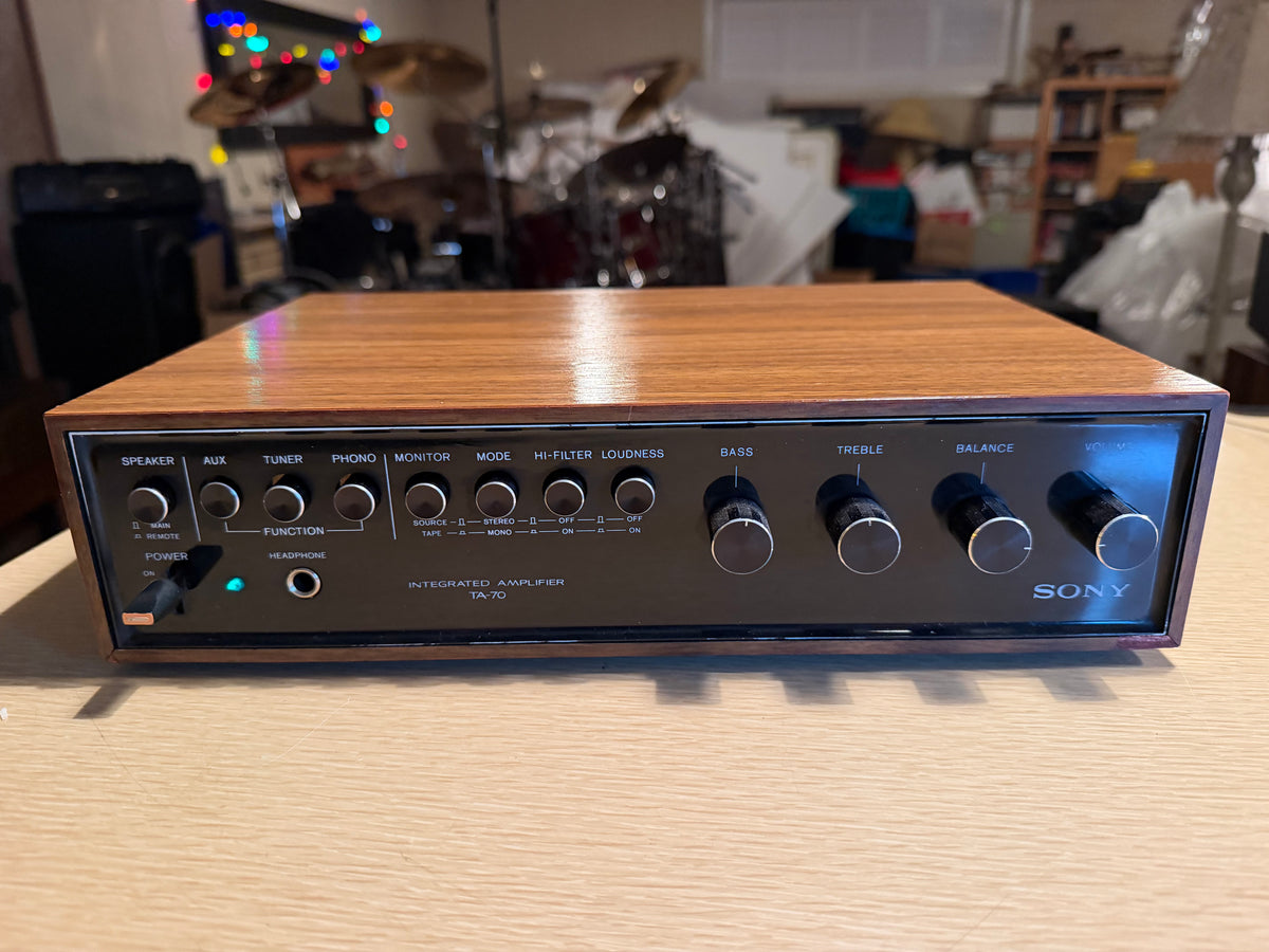 Vintage Classic SONY TA-70 Amplifier 1972 Japan Beautiful Build Freshly Serviced