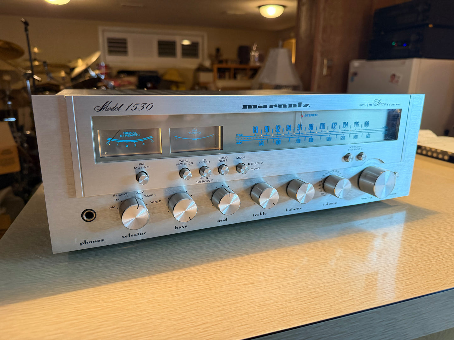 Marantz 1530 Receiver FULLY SERVICED New Bulbs Near Mint Condition Beautiful🎶🔥