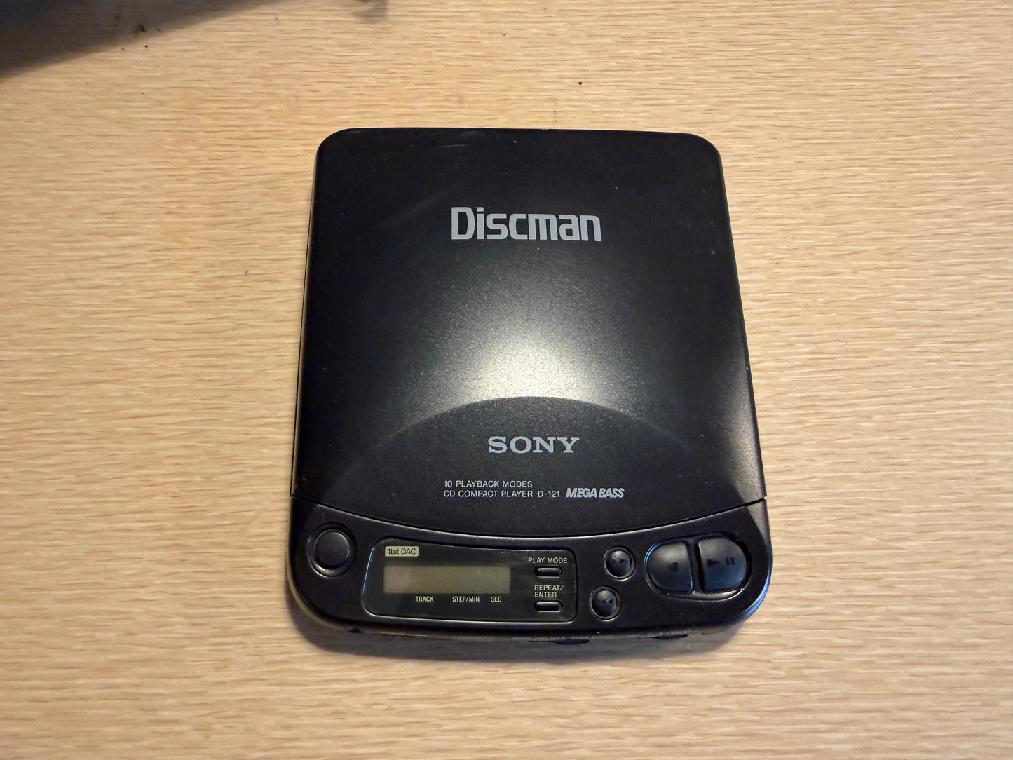 Sony Discman D-121 Portable CD Player – Complete in Box (CIB) – Serviced Rare🎶
