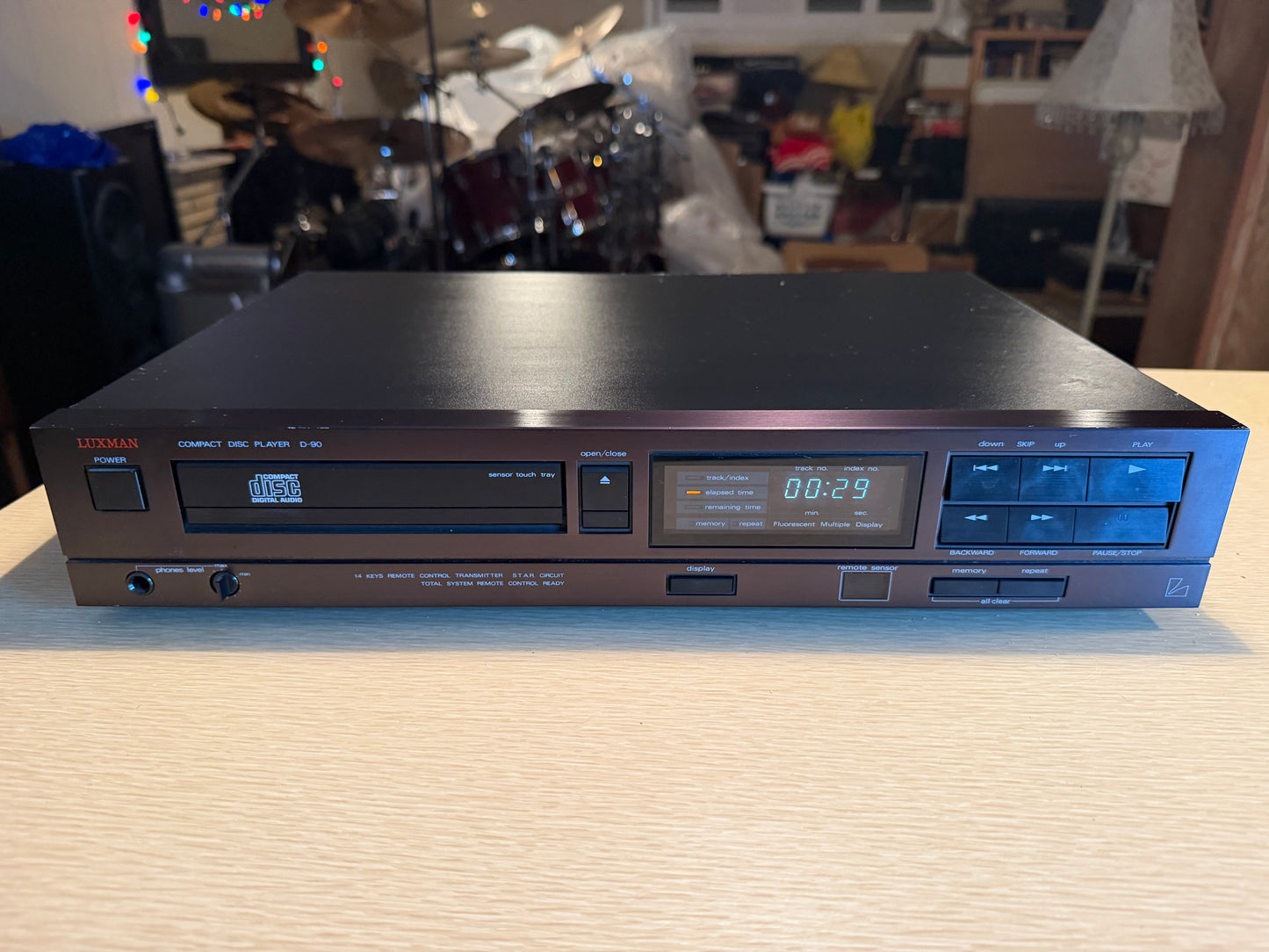 Vtg Luxman D-90 Compact CD Disc Player FRESH Servicing High Fidelity Sound Rare
