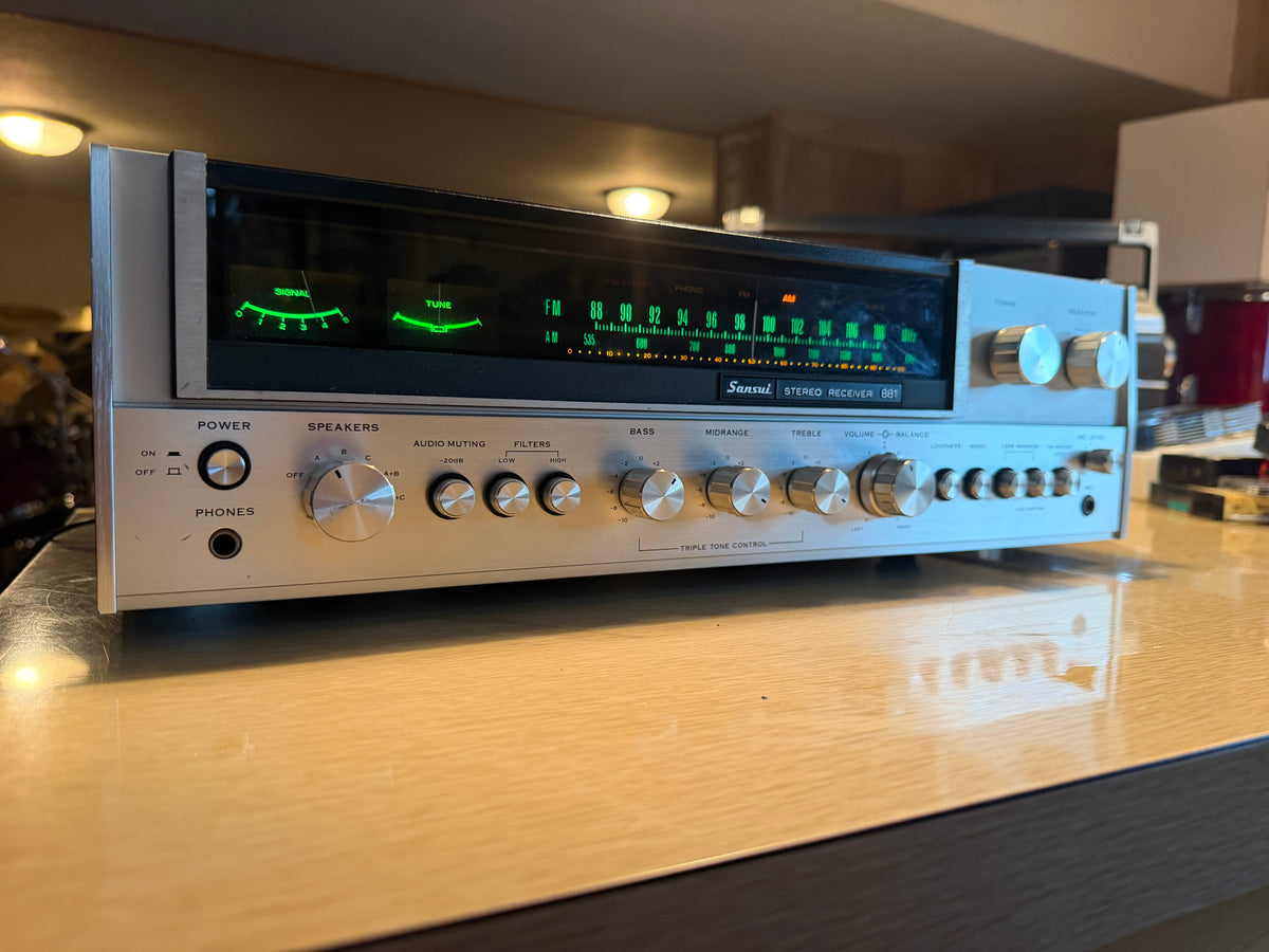 Vintage Sansui 881 Stereo Receiver Recapped Pro Serviced MINT Condition Beauty🎶