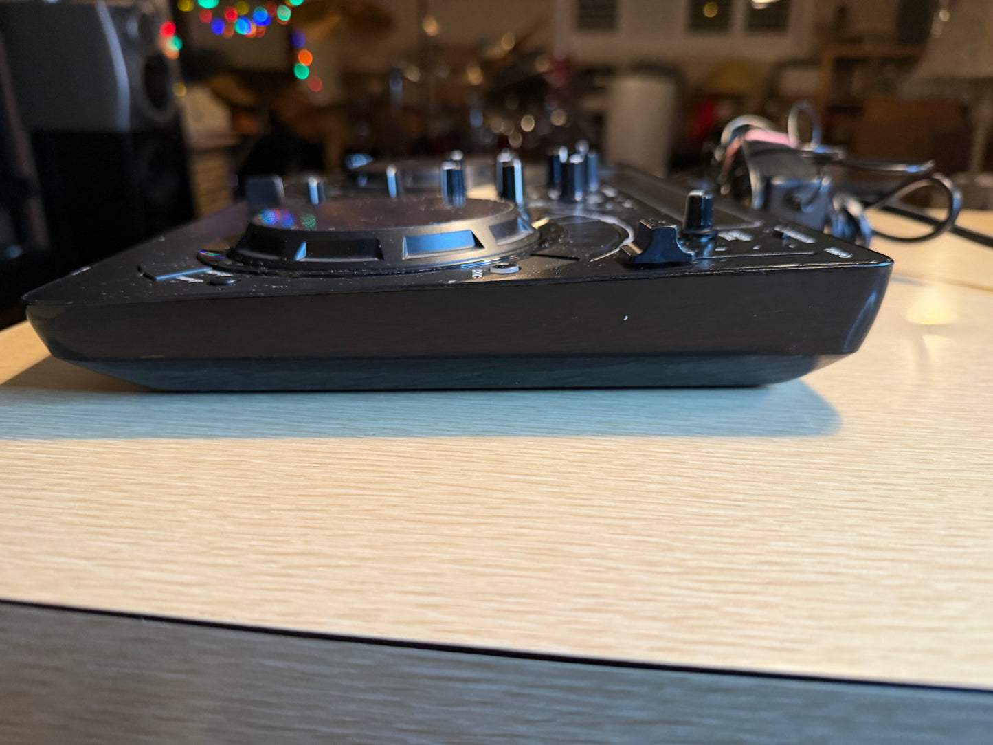Pioneer DDJ-WeGO4-K DJ Controller Fully Operational High Fidelity Low Usage 🎶🔥