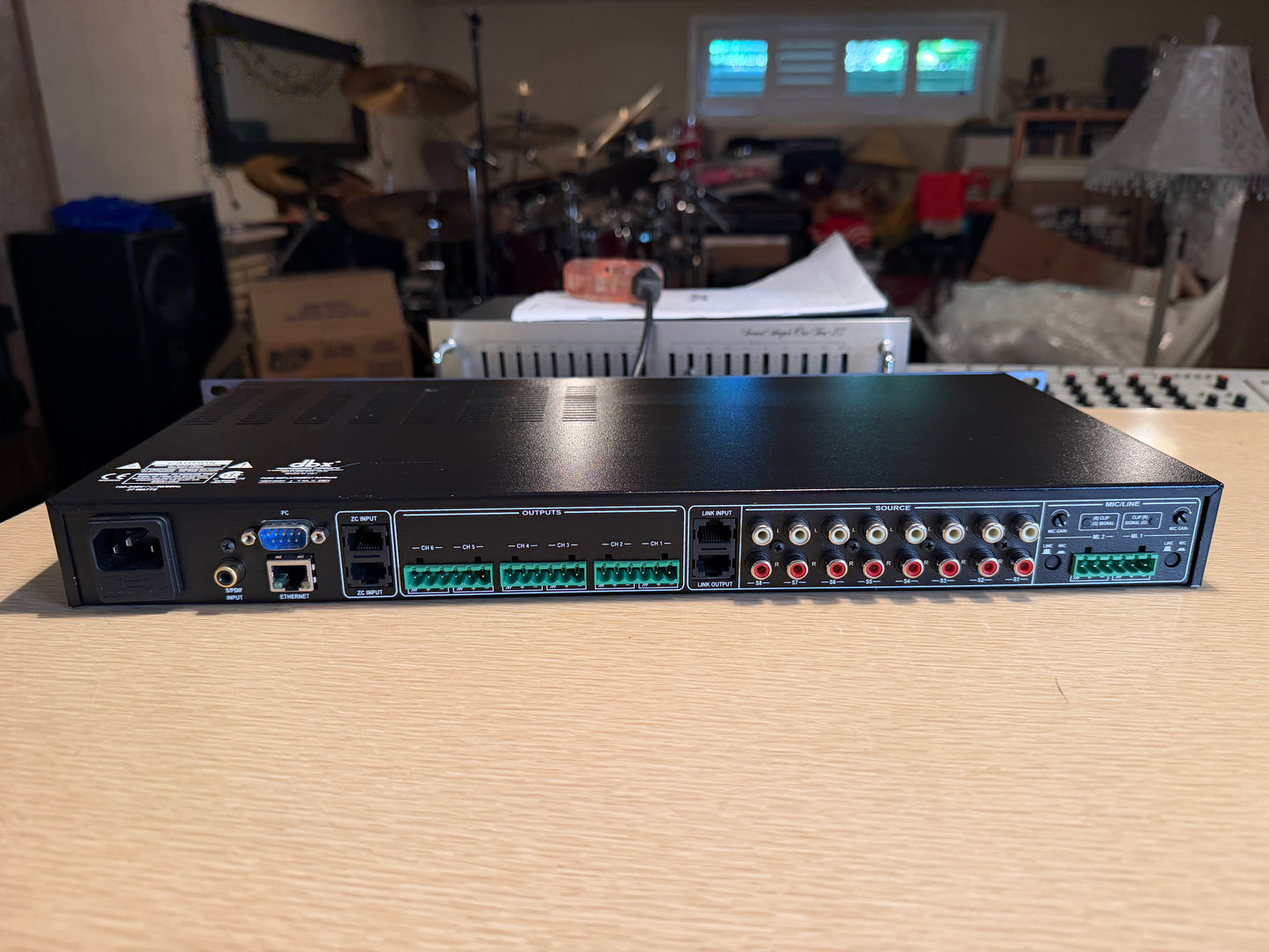 DBX ZonePRO 1260 12x6 Digital Zone Processor 12-In 6-Out TESTED Works Great🔥🎶