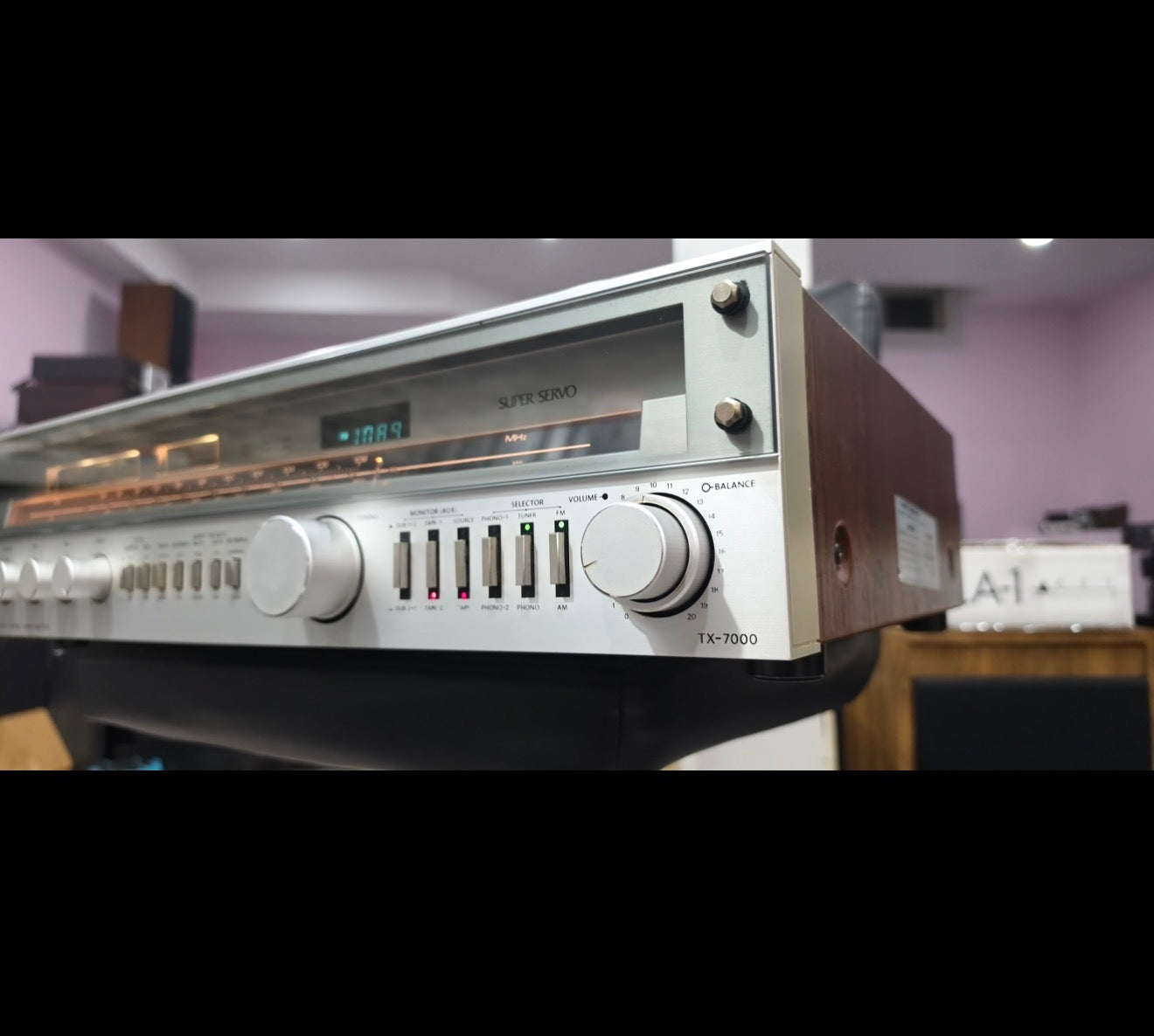 Vintage Onkyo TX-7000 Stereo Receiver Servo Locked FM 90WPC BEAST FRESH SERVICE!