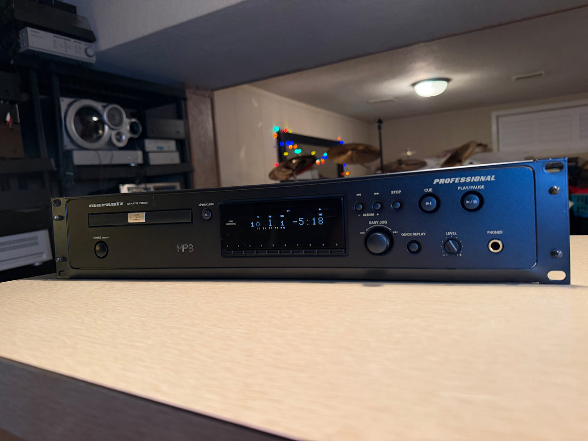 Marantz Professional CD MP3 Player PMD325/U1B Rack Mount Japan Fresh Service🔥🎶