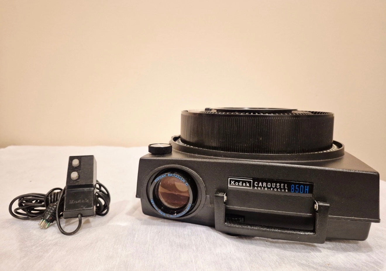 Vintage Great Condition Kodak Carousel 850H Slide Projector W/ Remote Tested🔥