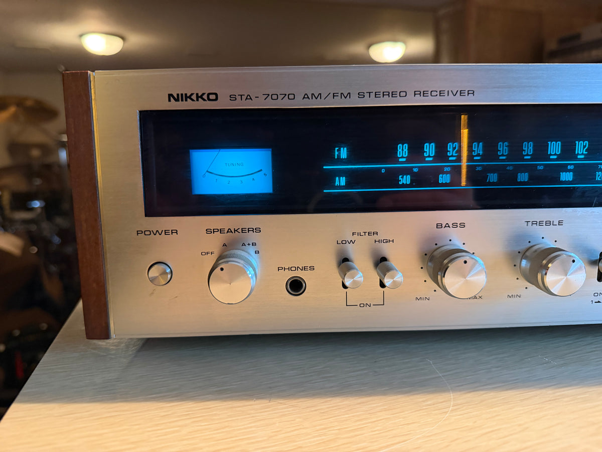 Vintage Nikko STA-7070 Stereo AM/FM Receiver Near Mint Full Service Very Rare🔥