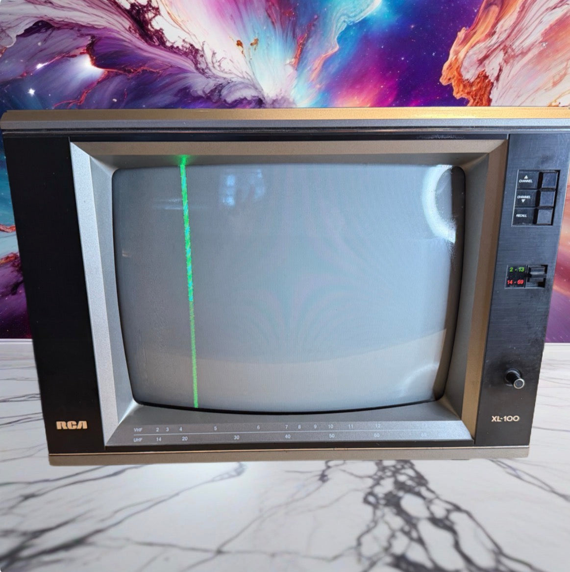 Vtg 1985 Retro 13" RCA XL-100 ELR336H CRT Push Button TV Television Tested Works