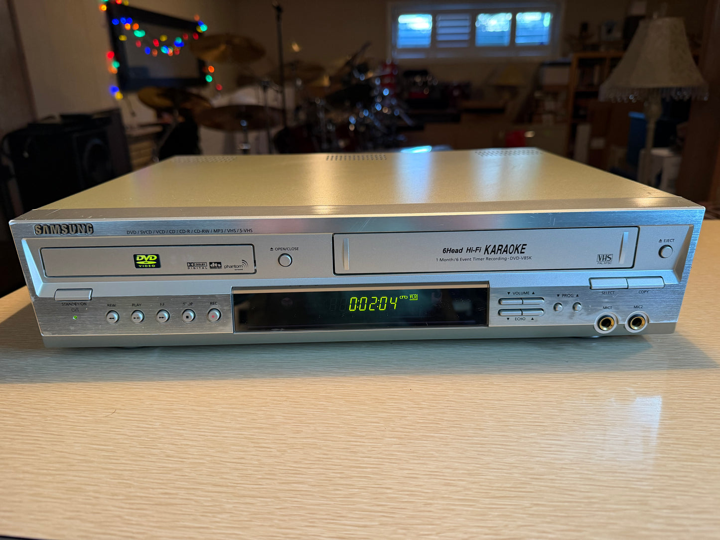 SAMSUNG 6 HEAD DVD-V85K DVD/VCR SUPER VHS SVCD CD CDR CDRW MP3 PLAYER RARE WORKS
