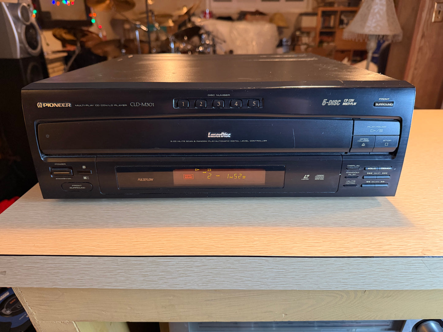Pioneer CLD-M301 LaserDisc Player and 5-Disc CD Player FRESH SERVICE W/ Remote🔥