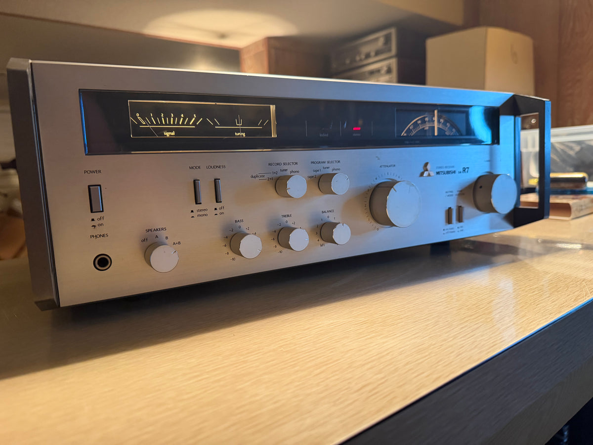 Mitsubishi DA-R7 Stereo receiver High Fidelity Excellent CND Fresh Pro Service🔥