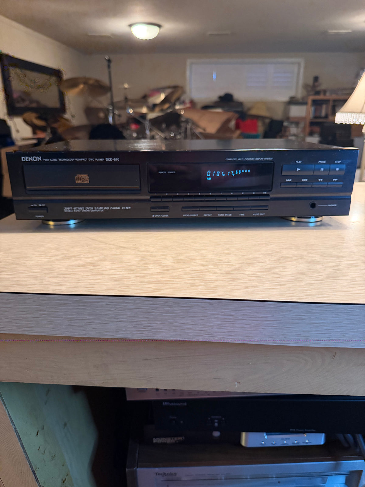 Denon DCD-570 PCM Audio Technology/Compact Disc Player Full Fresh Service Beauty