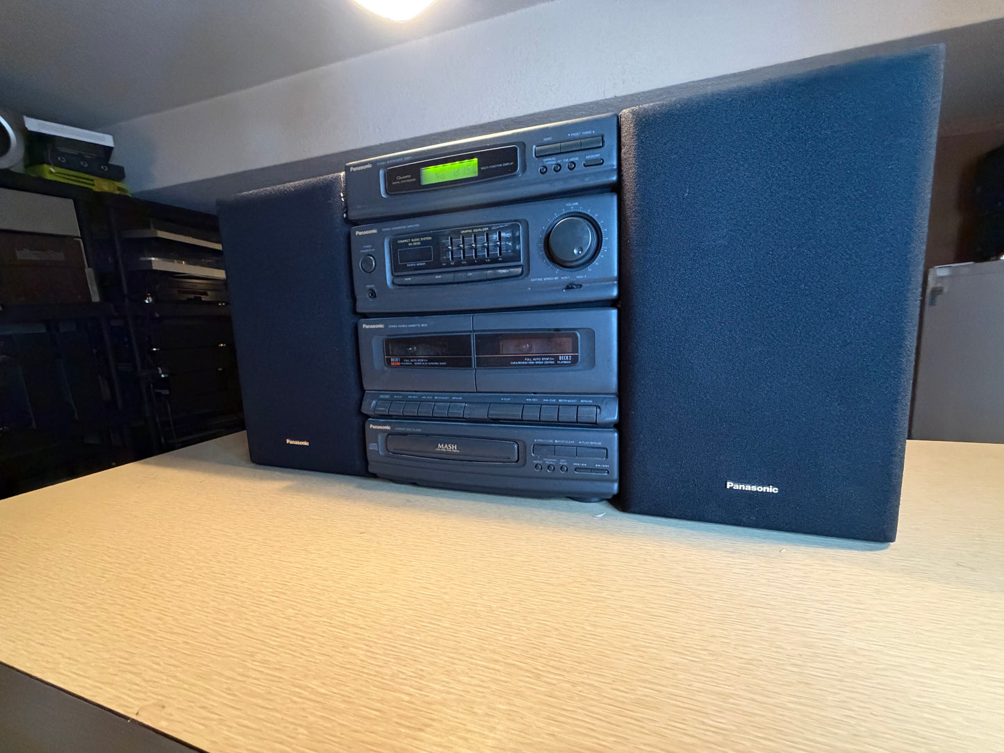 Panasonic AUDIOPHILE SA-DH30 Stereo CD Changer Cassette Deck Stereo System Works