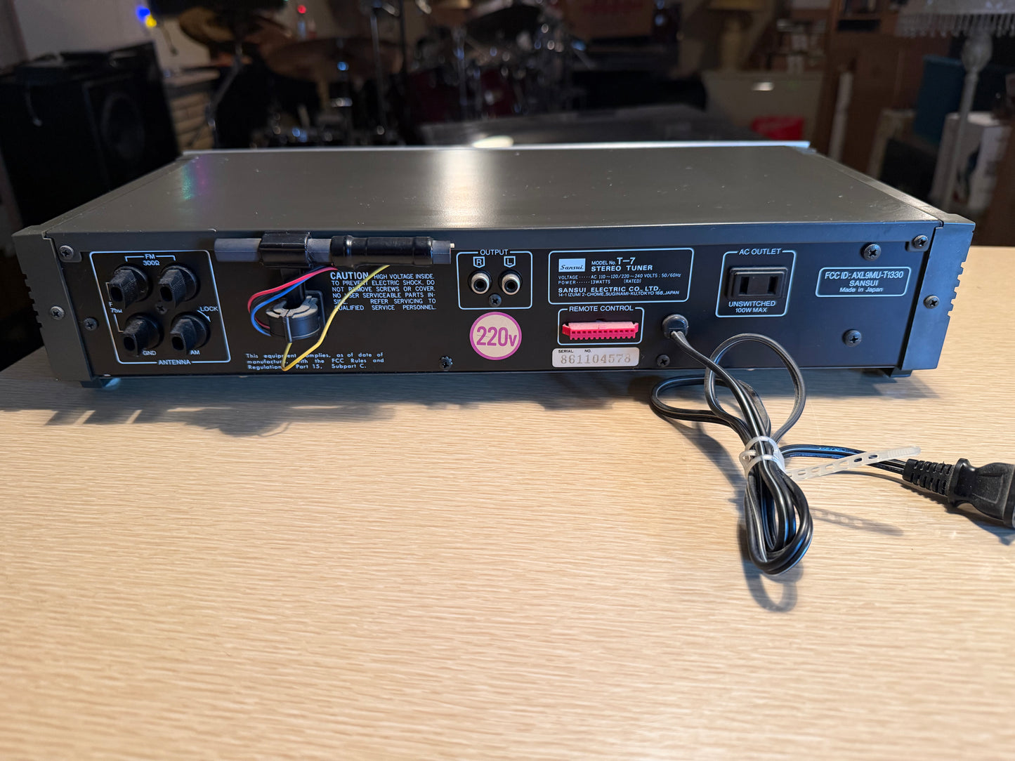 Sansui T-7 AM/FM Stereo Auto Search Tuner Perfect Working Condition Serviced