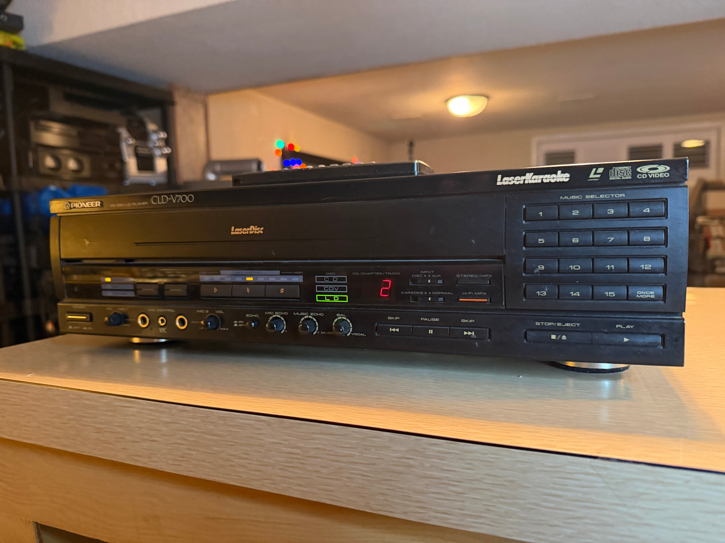 Pioneer CLD-V700 Cd Cdv Ld Laserdisc Karaoke Player Near Mint With Remote Works!
