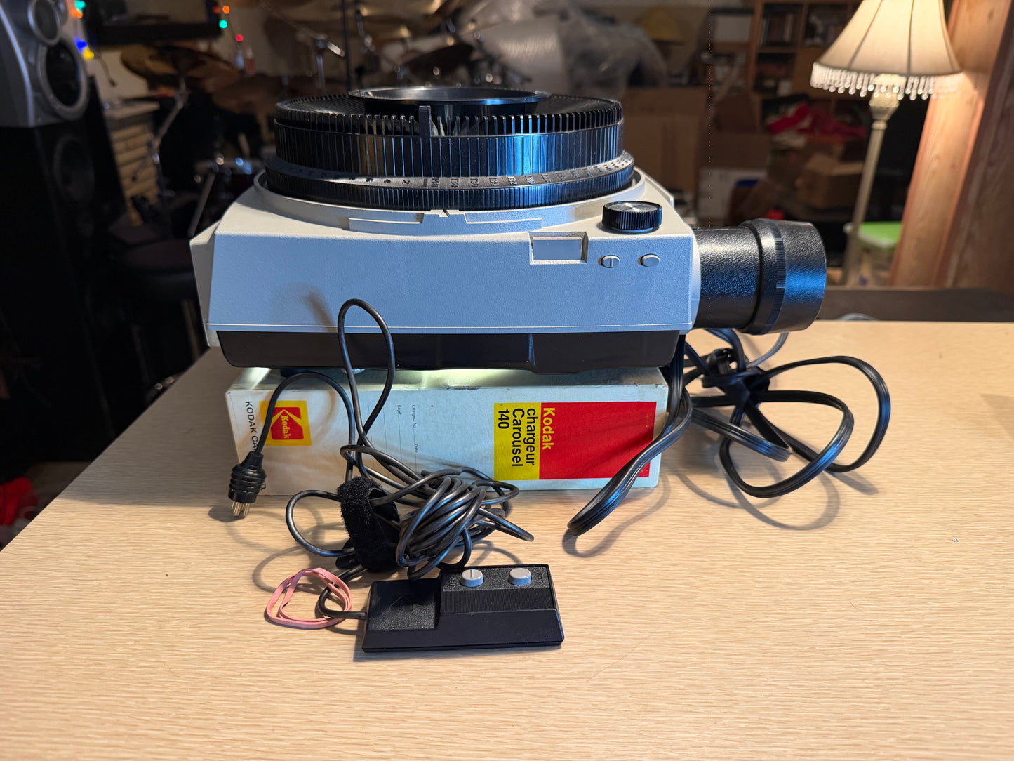 KODAK Carousel Ektagraphic AF - 1  SERVICED With Remote Top of the Line W/Remote