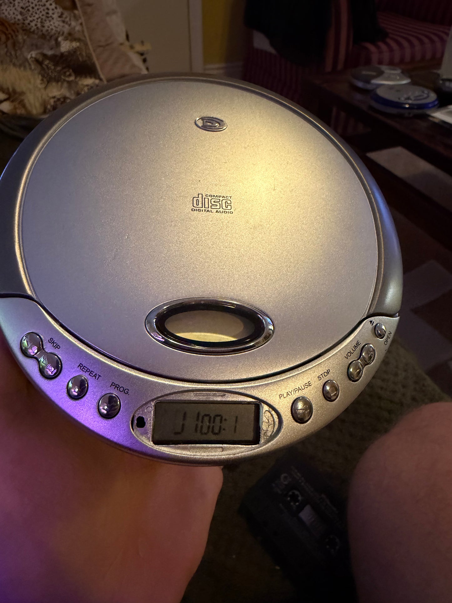 JVC,  Philps, ETC.. Walkman Cassette Player and CD Discman ALL WORKING 14 PIECE