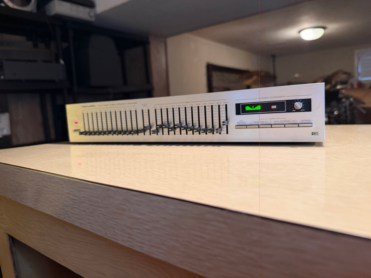 Vintage Realistic 31-2009 Twelve-Band Stereo Frequency Equalizer Stereo Serviced