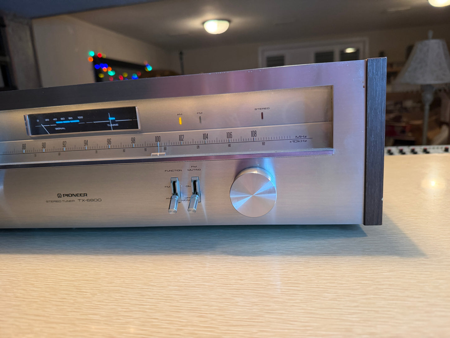 Pioneer TX-6800 Stereo Tuner FM/AM Radio Receiver Silver Face Near Mint Serviced