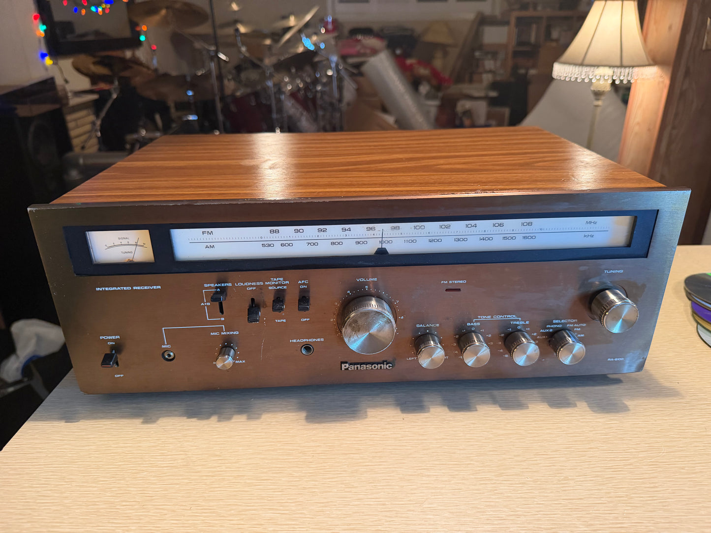 Vintage Panasonic RA-6100 35WPC Integrated Stereo Receiver Cleaned & Serviced🎶