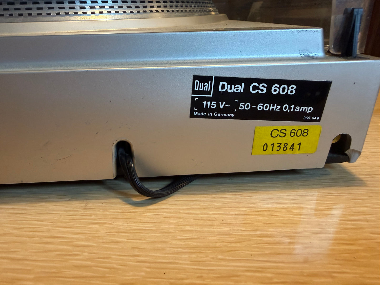 Dual CS 608 Direct Drive turntable Works Well Beautiful Piece Please Read