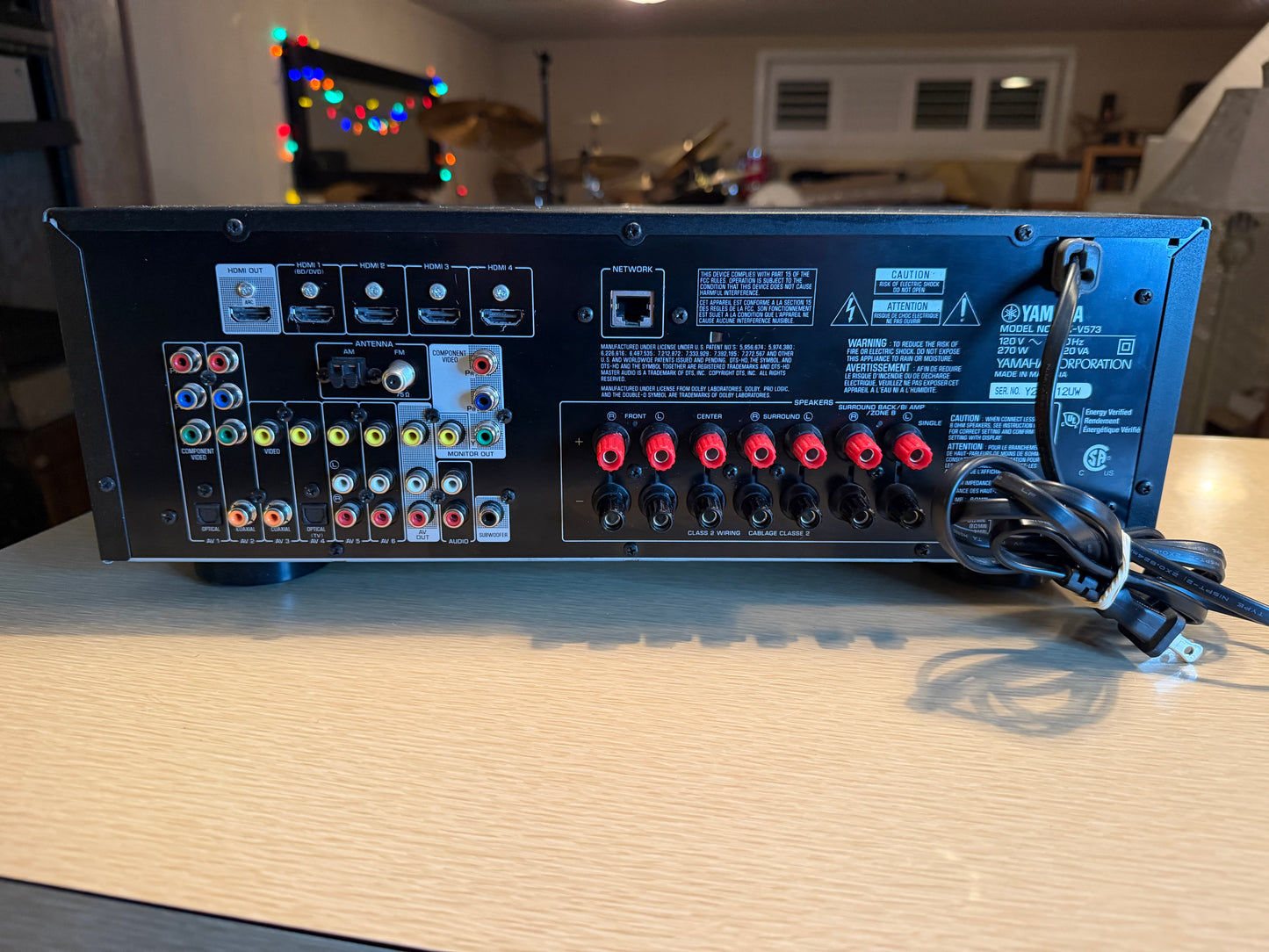 Yamaha RX V573 7.1 Channel AV Receiver Stereo HDMI Serviced Remote Bundle Beauty