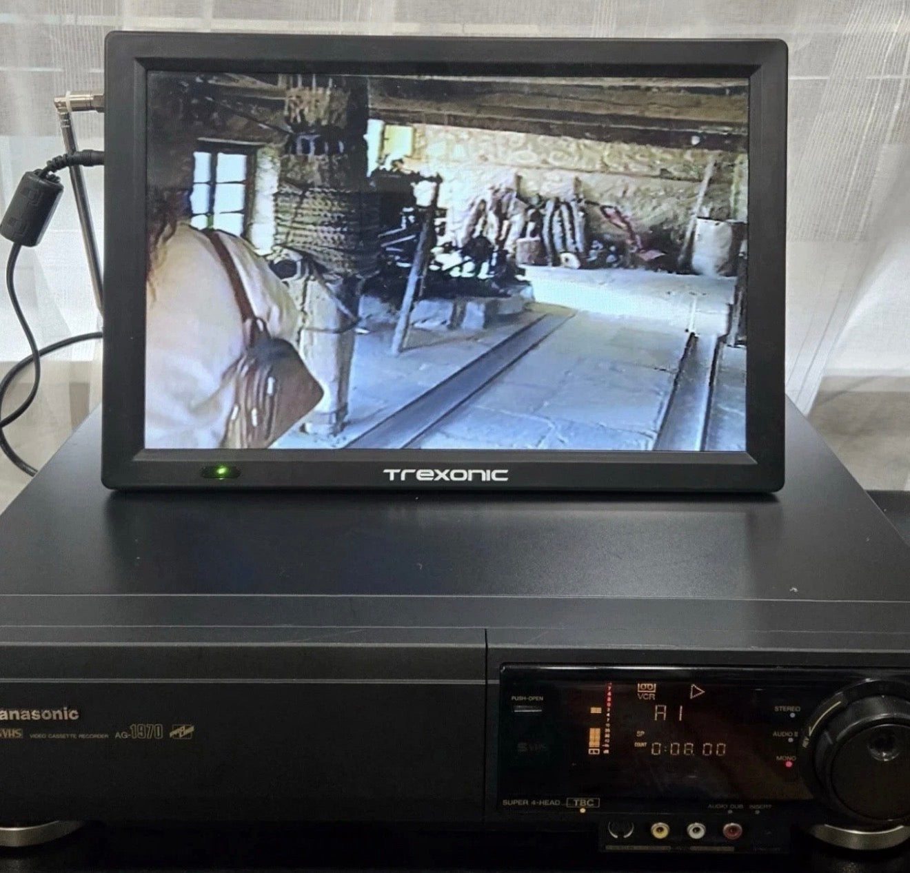 Panasonic AG-1970P AG-1970 VHS SVHS Super Player Deck PRO Editing TBC VCR Tested