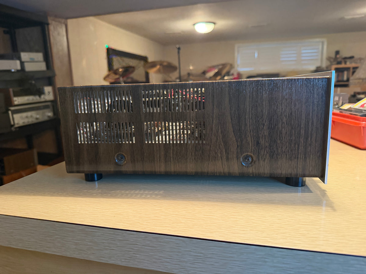 Marantz 2220B Stereophonic Receiver New Bulbs Fresh Servicing Near Mint CND🔥🎶