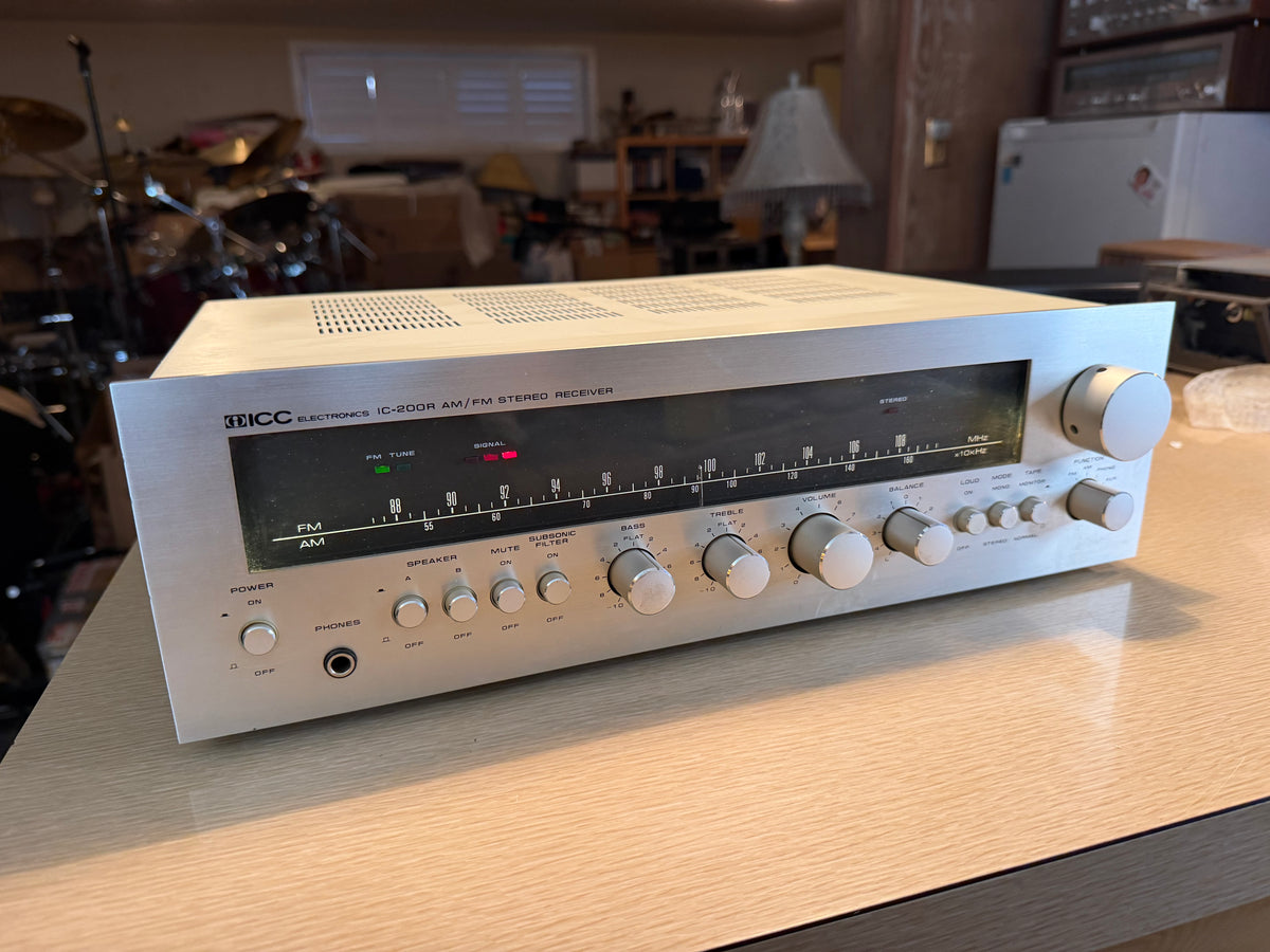 Vintage ICC IC-200R AM/FM Receiver Integrated Amplifier Silver Serviced V Rare🔥