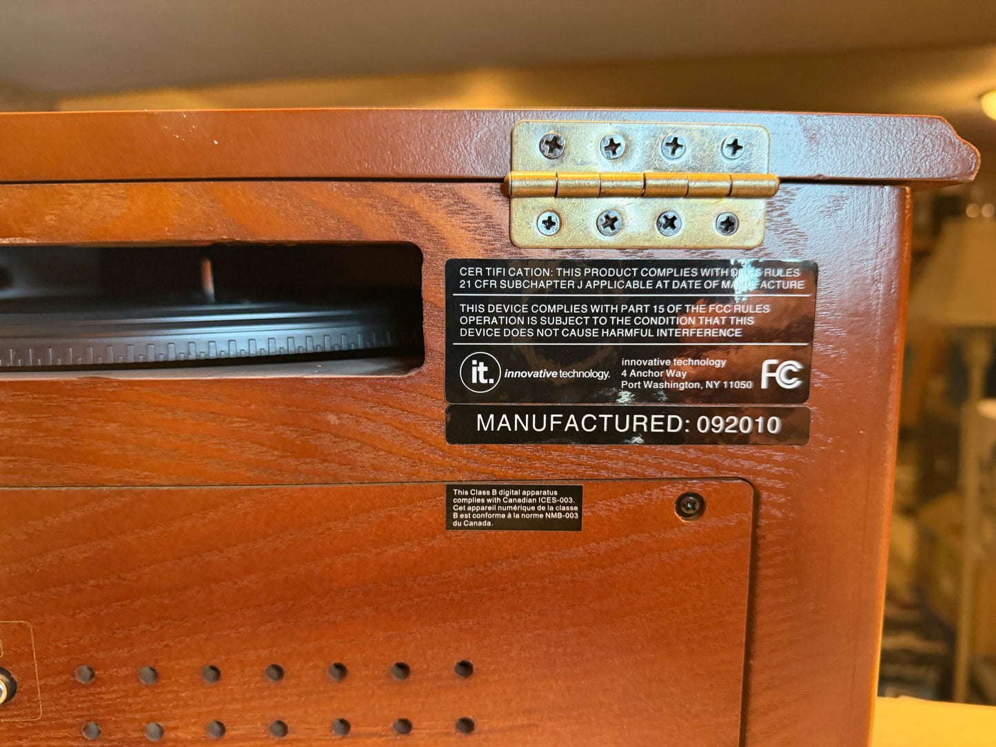 Innovative Technology ITTR-501 Turntable Stereo System CD All Functions Working!