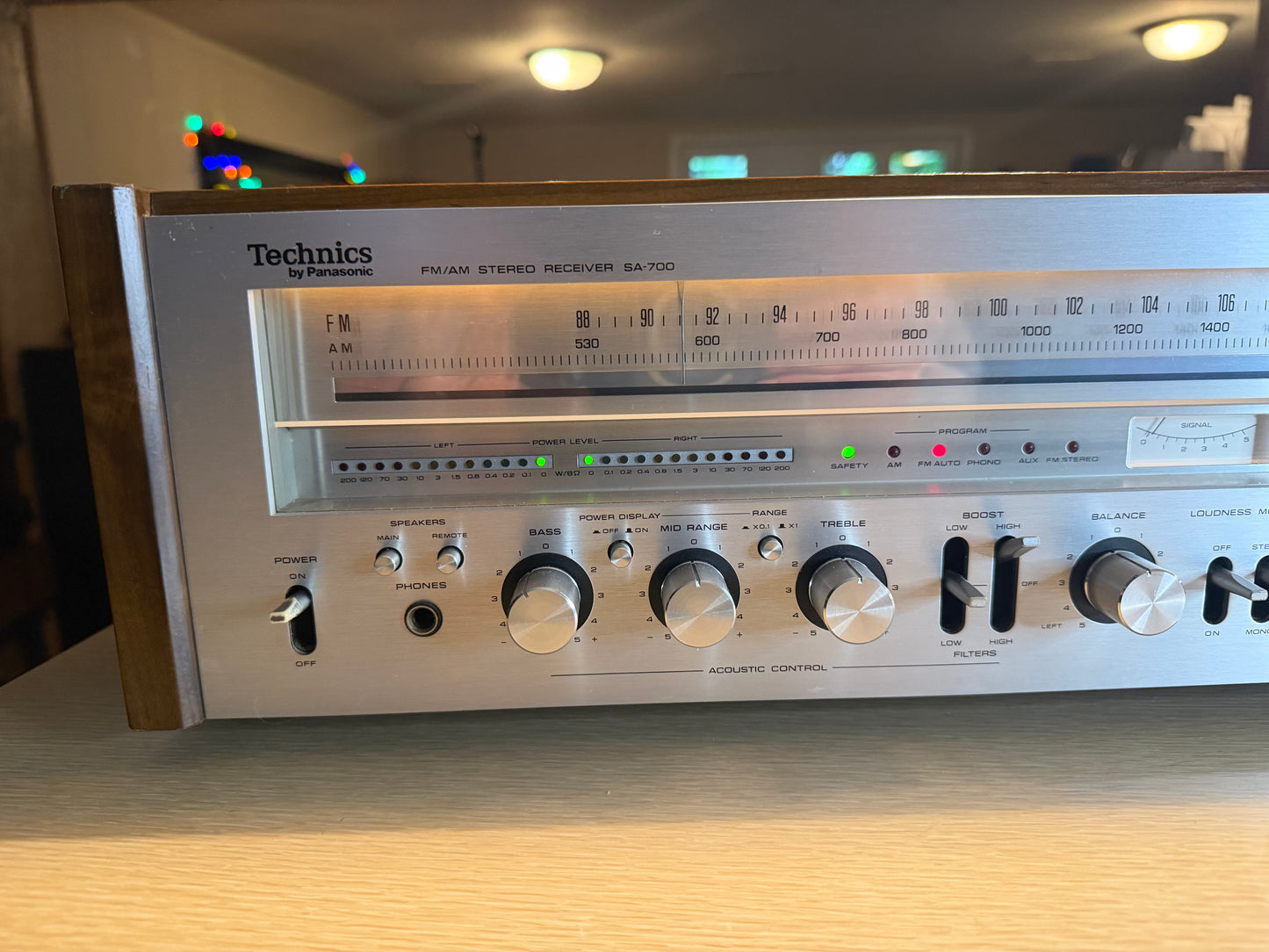 Technics  SA-700 AM/FM Stereo Radio Receiver FULL Pro Servicing Recapped Beauty!