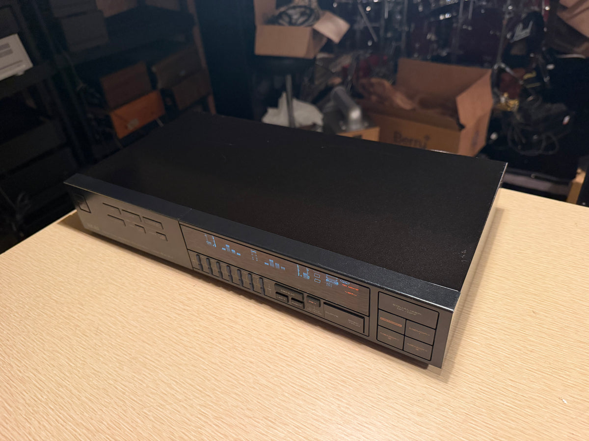 AKAI EA-A7 Digital Graphic Equalizer+Large Spectrum Analyzer Freshly Serviced🎶
