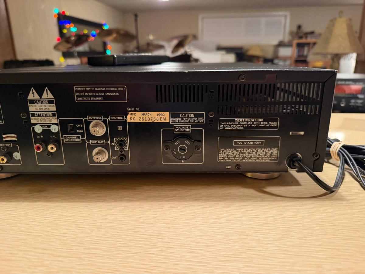 Pioneer CLD-1570k Compact Disc Laserdisc Player  Works Great Very Rare Model🔥