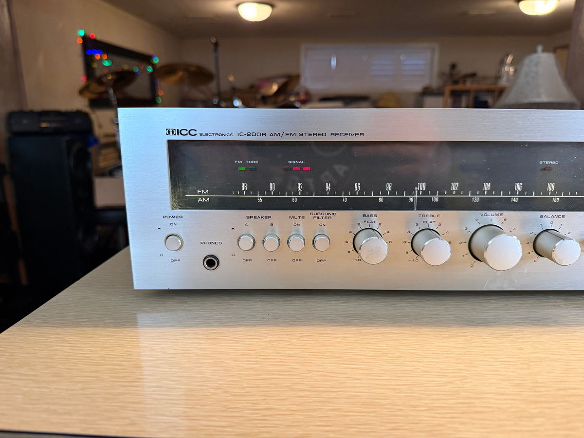 Vintage ICC IC-200R AM/FM Receiver Integrated Amplifier Silver Serviced V Rare🔥