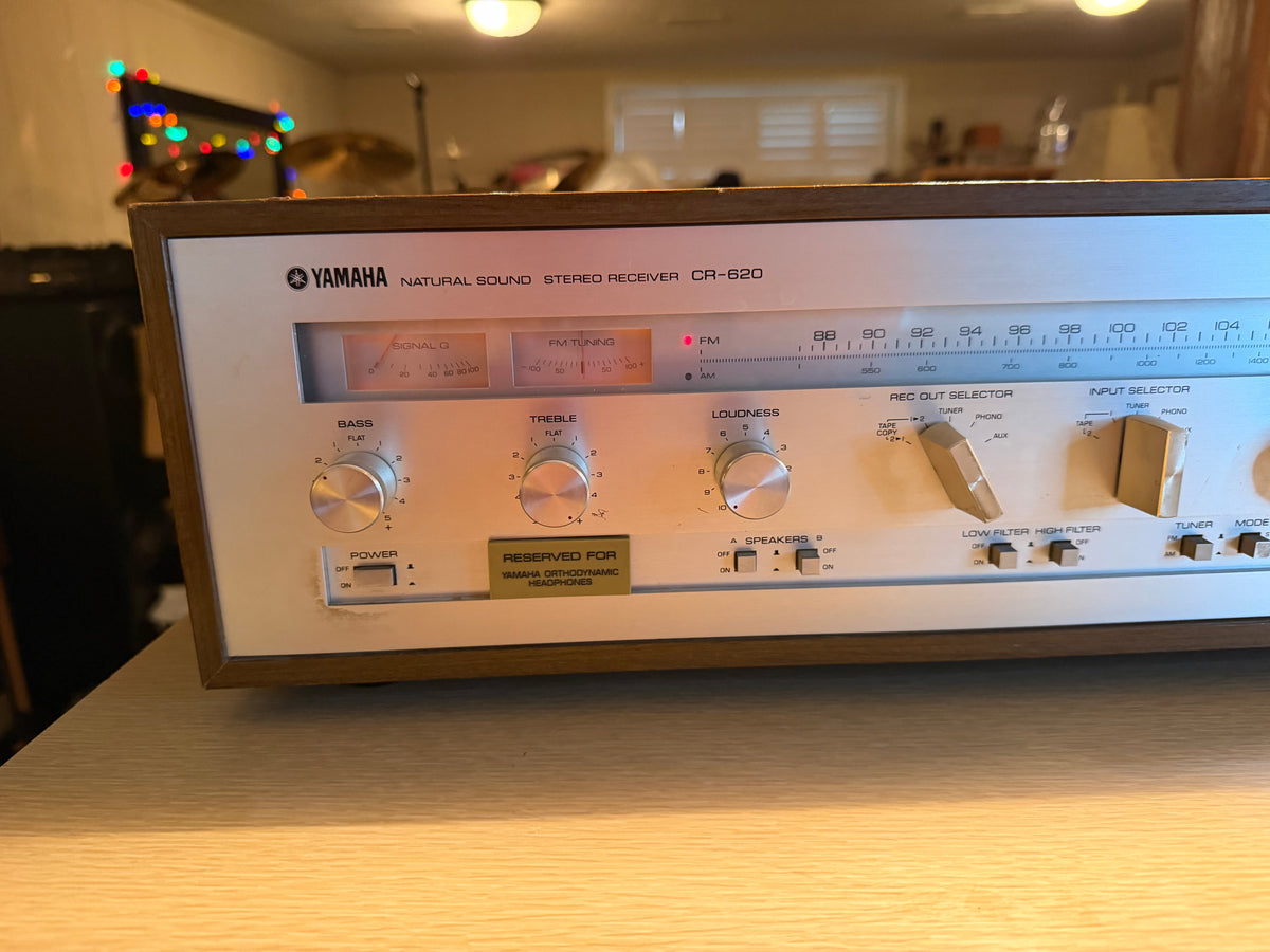 For Repair Yamaha CR-620 Natural Sound AM/FM Receiver, Powers On Volume Issue