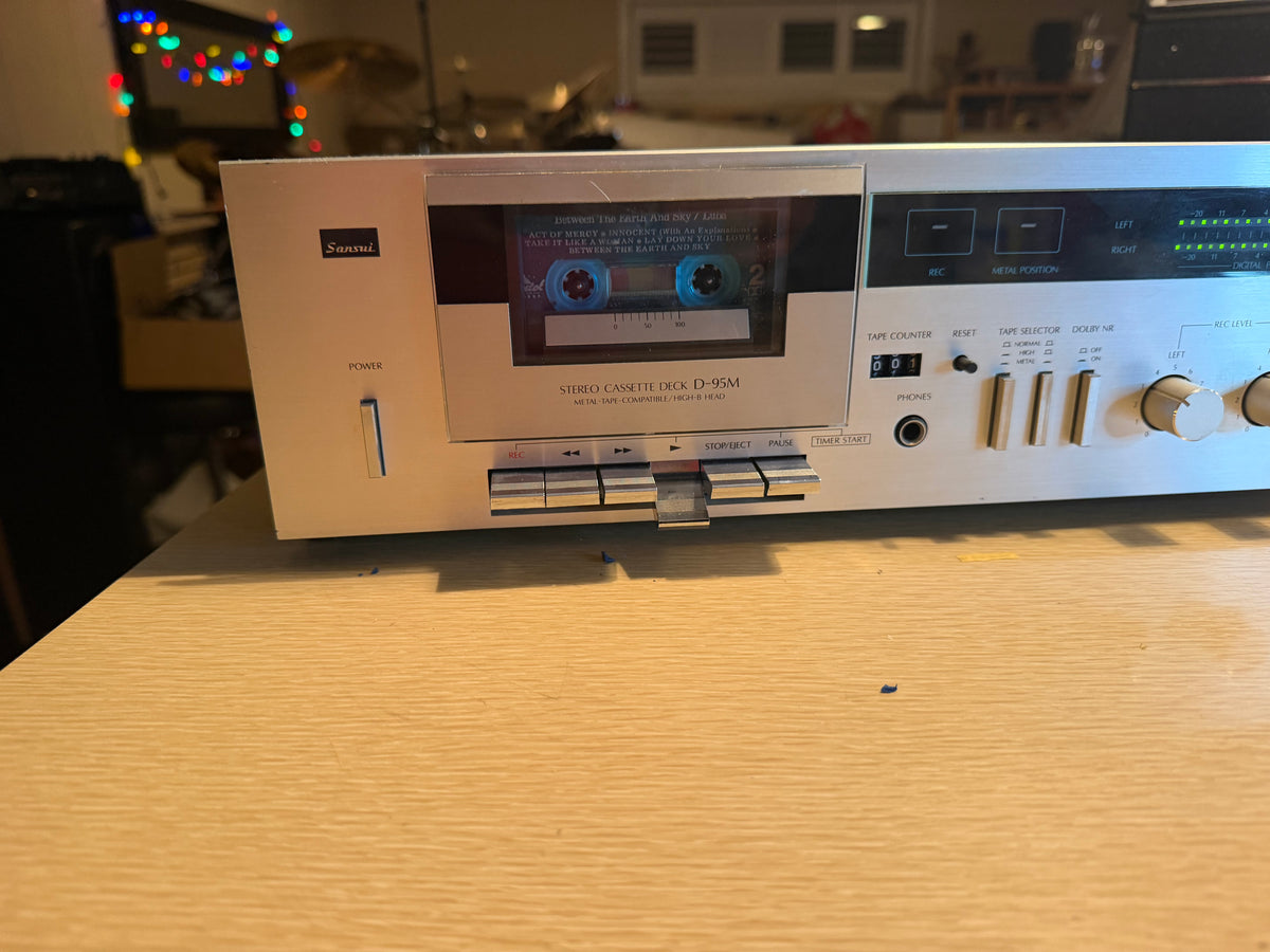 Vintage Sansui D-95M Stereo Cassette Deck Tape Recorder / Player Belt Replaced🎶