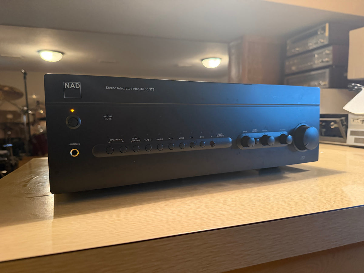 NAD C372 Stereo Integrated Amplifier 150W/Ch Fresh Pro Service Hi-Fi Audiophile