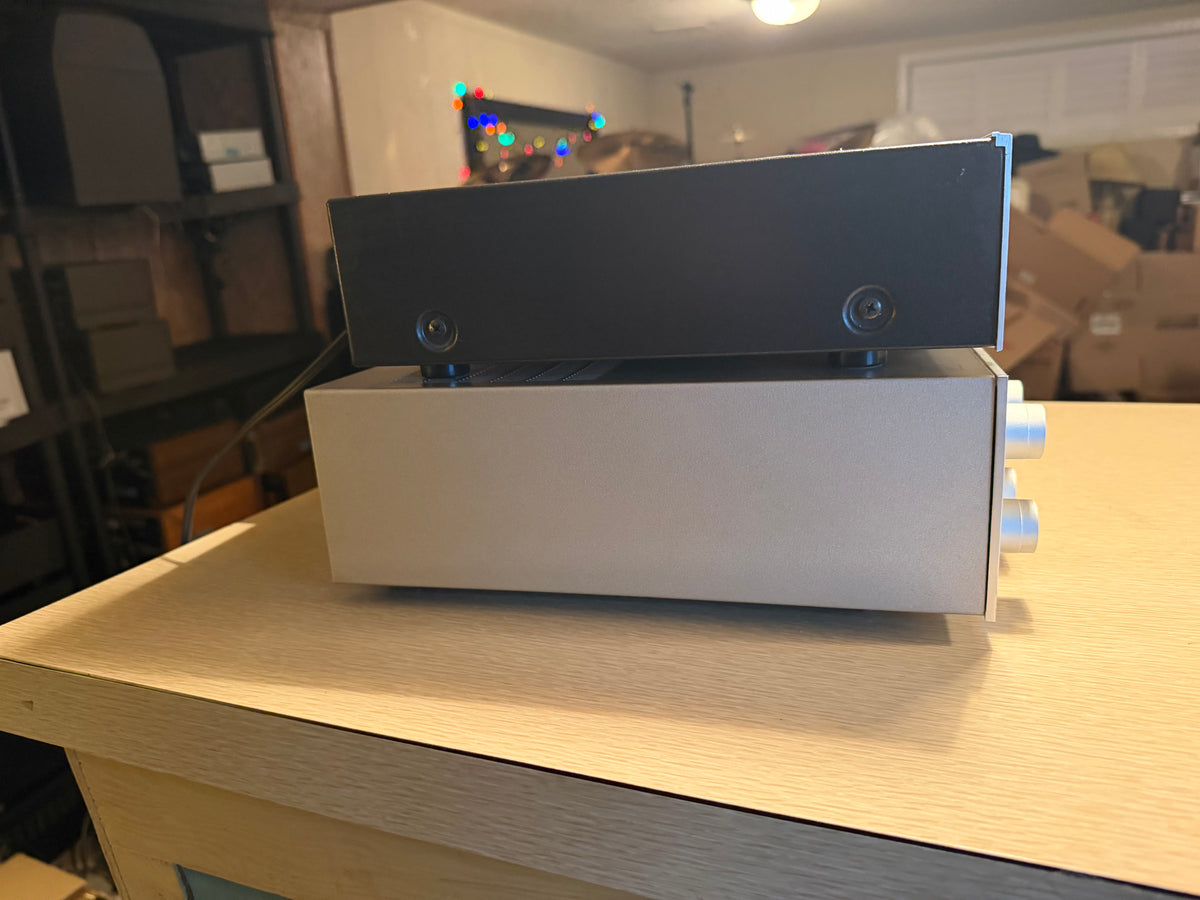 Luxman L-3 Solid State Integrated Amplifier w/ Stereo Tuner T-1 Fresh Service🔥
