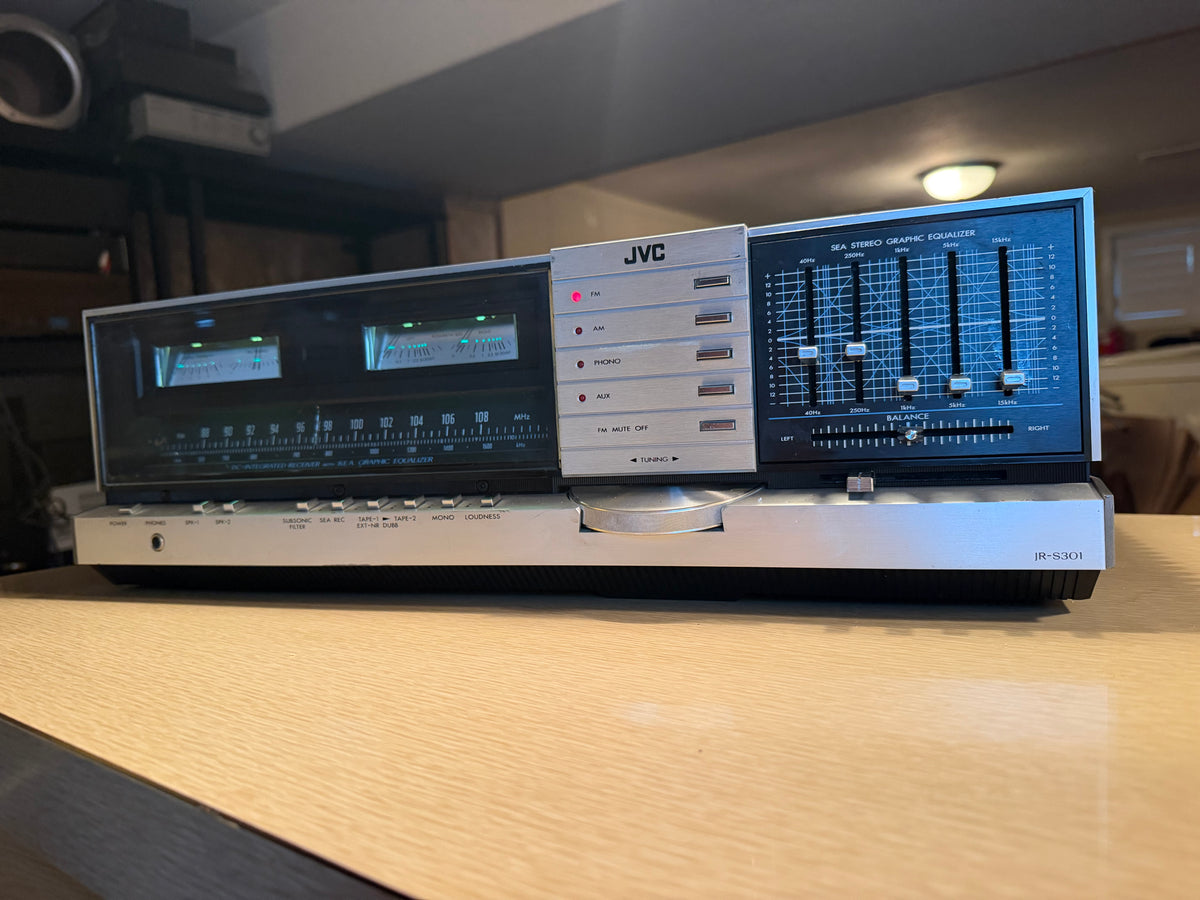 Vintage JVC JR-S301 Stereo Integrated Receiver Graphic Equalizer Serviced 60WPC!