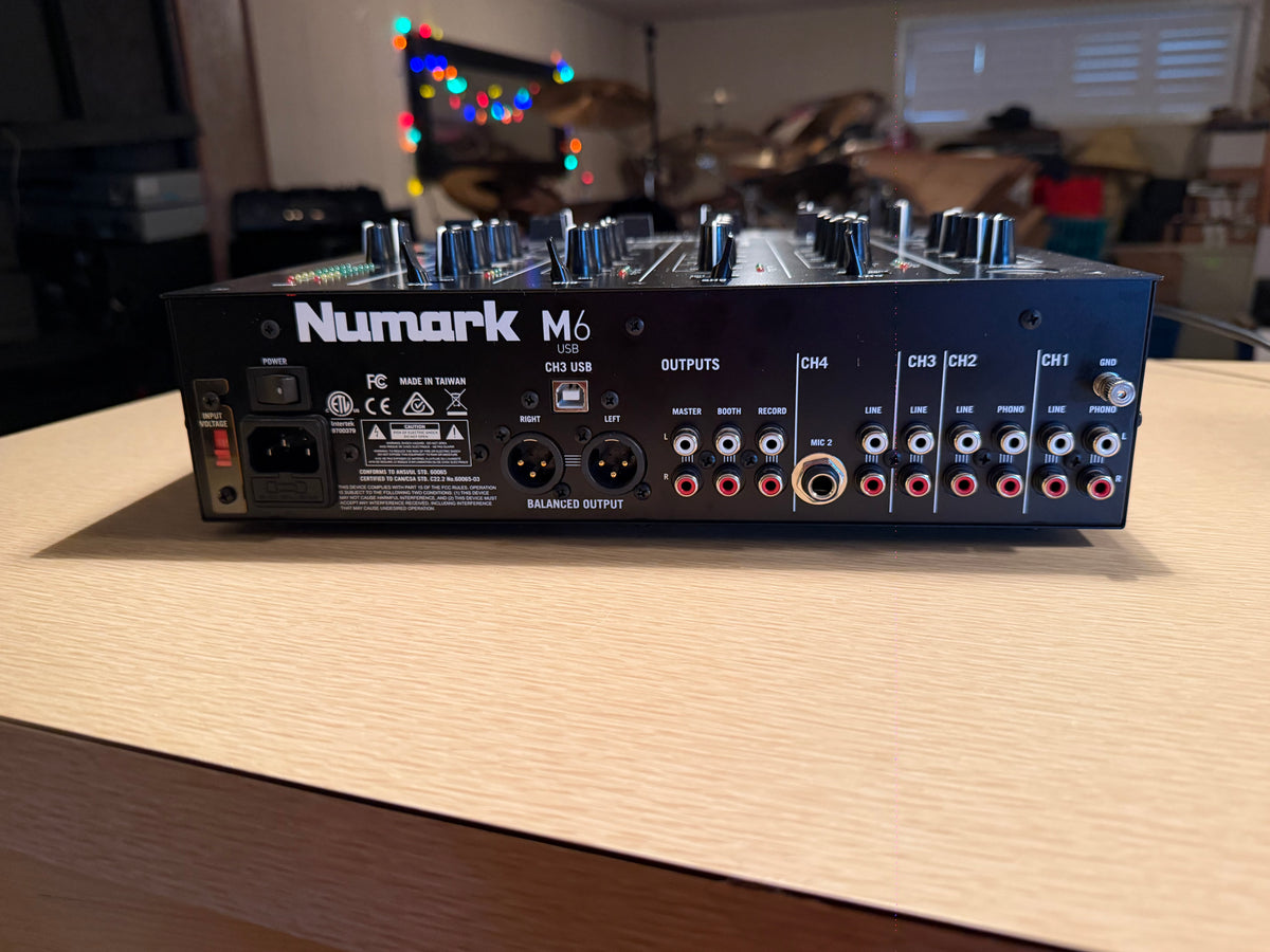 Numark M6USB 4 Channel USB DJ Mixer Phono Line Dual Mic 3 Band EQ Near Mint🎶🔥